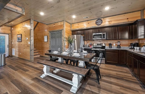 Sevierville Cabin | Modern 4BR Cabin ★ Amazing Location Near Dollywood ★ Grotto Hot Tub ★ Game Room