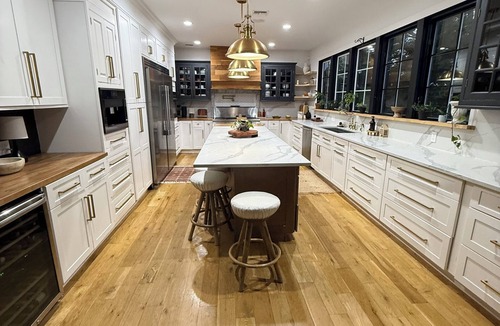 Roselle Park House | Modern 4BR Home with Pool Near NYC & MetLife Stadium