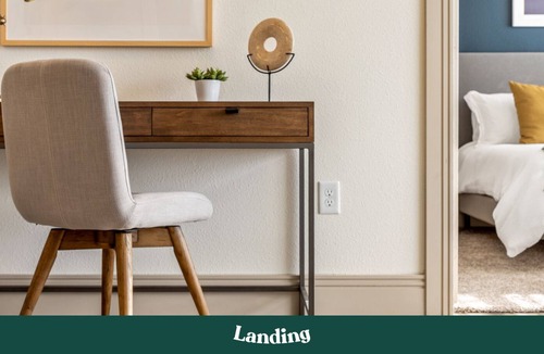 Bowling Green Apartment | Modern Apartment in Prime Location (ID1111X40)