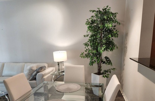 East Ocean Ave Condo | Modern Apartment With Stunning Water Views