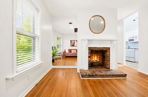Midtown Apartment | Modern Atlanta Flat Near Piedmont Park