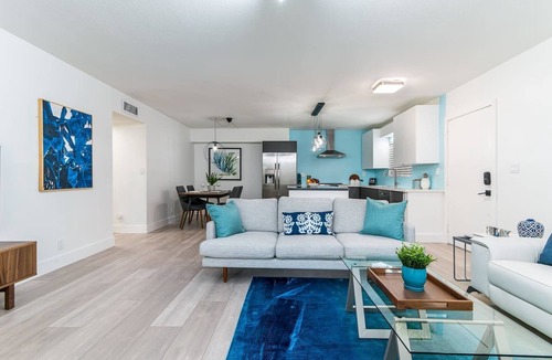 Deerfield Beach Condo | Modern Beach Villa on a Paradise Golf Course