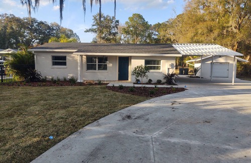 Lakeland House | Modern Boho Retreat with Piano. Fenced and Gated in Central Florida!