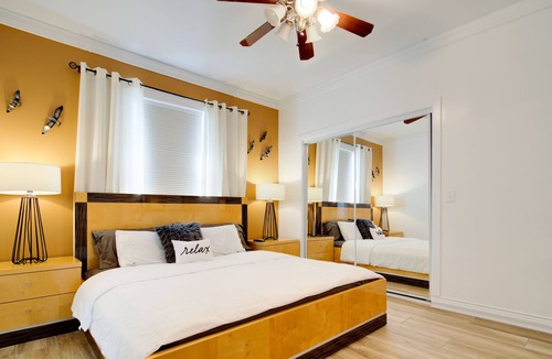 Historic Ybor House | Modern Bungalow YBOR City Mins from Downtown Tampa