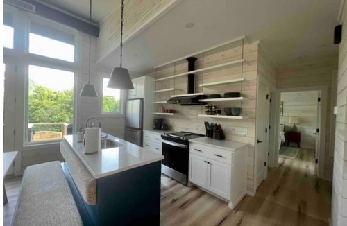 Clayton House | Modern Cabin for 8,w/Hot Tub+mtn view+1m from downtown Clayton, Outdoor Space