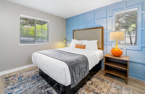 Garden Hills Condo | Modern Centrally-located Condo in Buckhead