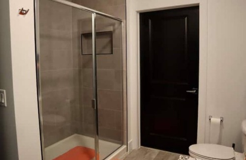 Poncey-Highland Apartment | Modern City Oasis