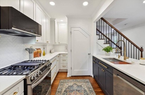 Dilworth Villa | Modern Comfort Meets Classic Charm (L)