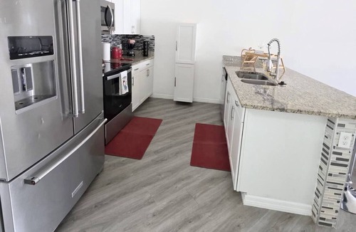 Mariner House | Modern, cozy and brand new oasis