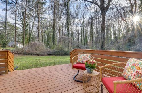 Belvedere Park Apartment | Modern Decatur Getaway ~ 8 Mi to Downtown Atlanta!