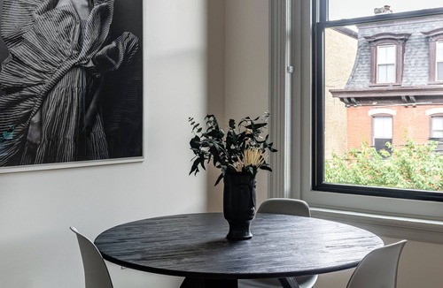 University City House | Modern Downtown 5Bd/4Bth w/Outdoor Space! Sleeps 16
