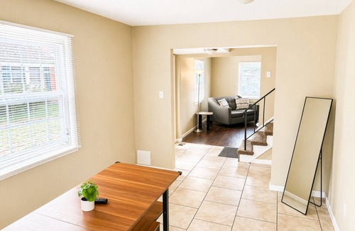 Willingboro House | Modern Furnished Retreat Near Philly & Hospitals