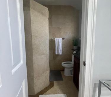 Egypt Lake-Leto Apartment | modern loft suite