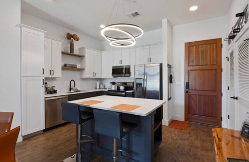 Downtown Asheville Condo | Modern Luxury in Downtown AVL - Free Parking - Condo 205