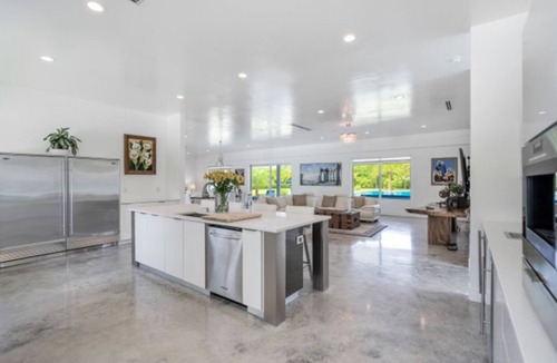 Princeton House | Modern Miami Gated Estate with Resort Style Amenities