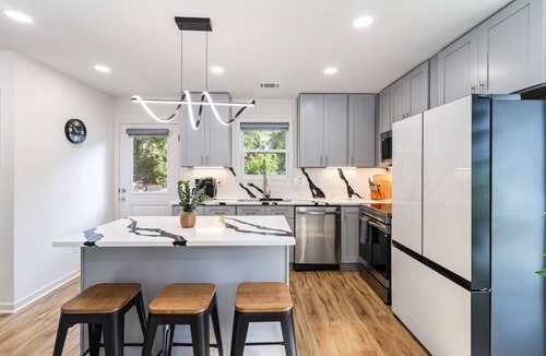 Midtown House | Modern Midtown Escape Near Piedmont Park