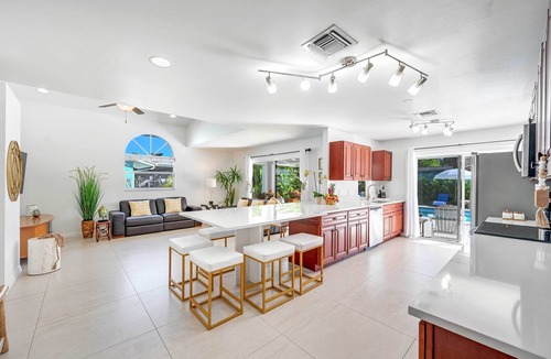 Palm River Estates House | Modern Naples Oasis w/Saltwater Pool & Jacuzzi!