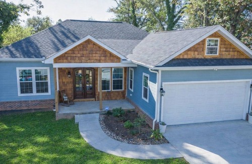 City View House | Modern New Build Walk to Swamp Rabbit Trail