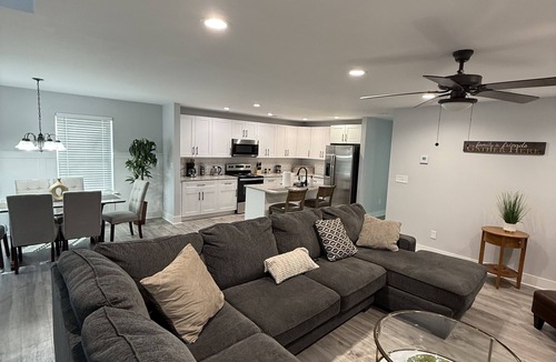 Snellville House | Modern new townhouse near Stone Mountain. Sleeps 10.