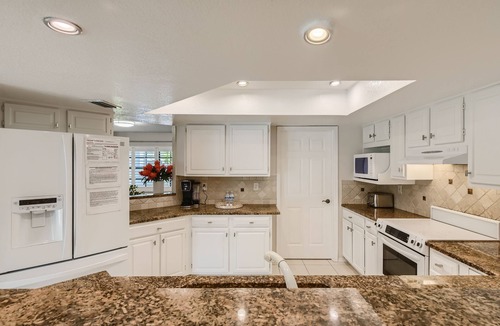 Clearwater House | Modern Pool Home! Centrally Located between TPA & Clearwater Beach!