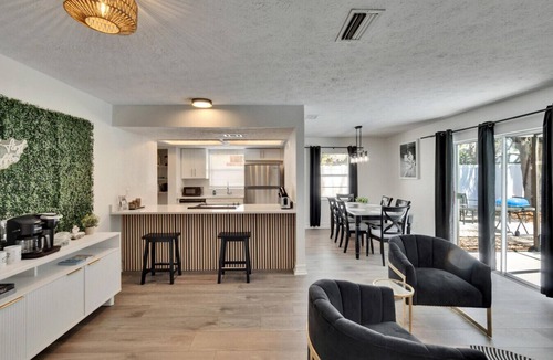 Terrace Park Apartment | Modern Pool Home w/ Game Rm 1 min to Busch Gardens