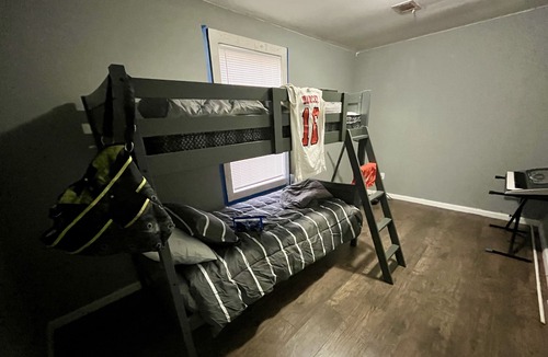 Macon House | Modern Ranch-Conveniently Located near University, Amphitheater, I-75, & More…