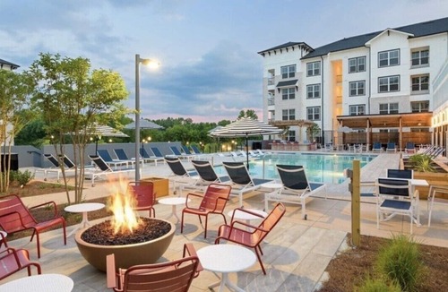 Mableton Apartment | Modern Riverview apartment! Close to Truist Park and Mercedes Benz Stadium!