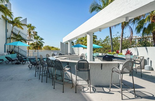 Pineapple Grove Arts District Condo | Modern Two Bedroom Loft in Downtown Delray Beach.