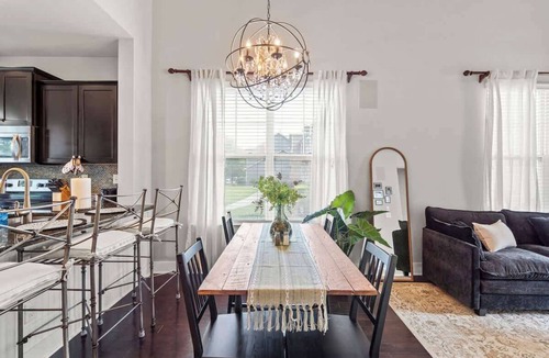 Charlotte House | Modern Upscale Farmhouse- in Uptown CLT!