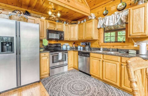 Sautee Nacoochee Cabin | Moonlight Summit Cabin