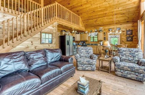 Sautee Nacoochee Cabin | Moonlight Summit Cabin