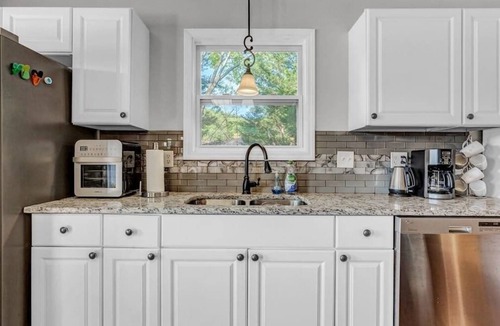 Snellville House | Morning Mist Lake House