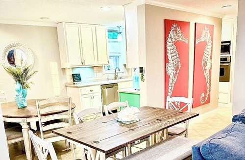 Navarre Beach House | Most Private Oasis on the Island-Backyard Resort Vibe -Minutes walk to the Beach