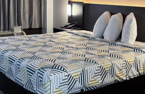 Conway Hotel | Motel 6 – Conway, SC