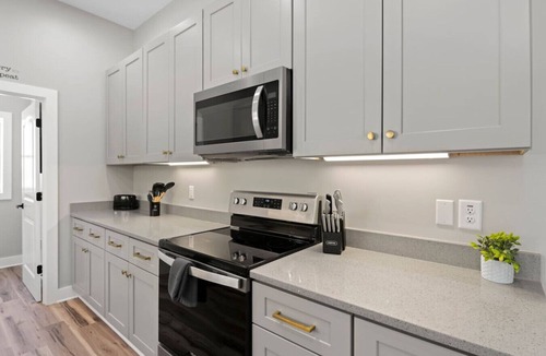 Sylva Condo | Mountain Hideaway, Grill, and Sunset Views!