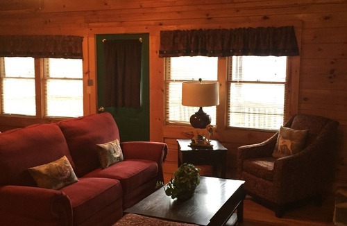 Stoney Ridge House | MOUNTAIN JOY COTTAGES #12 - Feathered Friends