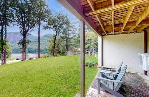 Sapphire Apartment | Mountain Lea Hideaway