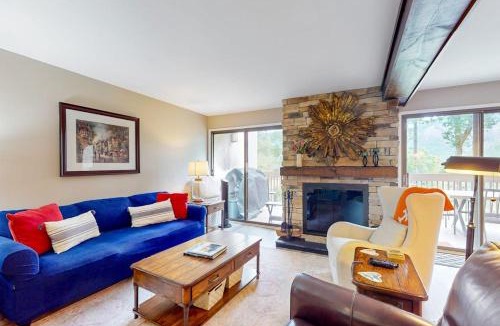 Sapphire Apartment | Mountain Lea Hideaway