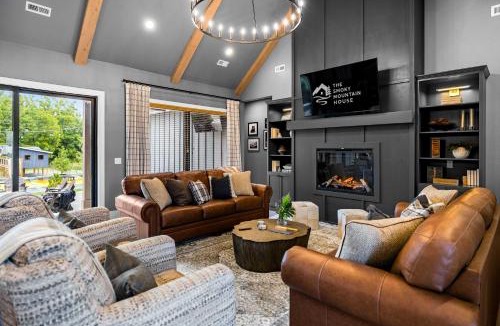 Sevierville House | Mountain Luxury Private Resort Style Amenities
