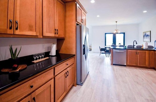 Ellijay Cabin | Mountain Peak Lodge - Game Room