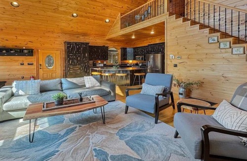 Foxfire Estates Cabin | Mountain Solace - Pet Friendly | Hot Tub | Shuffleboard and Arcade Games