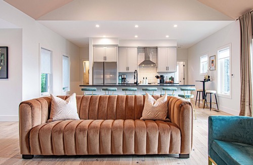 Waynesville House | Mountain Spa Retreat ,Hot Tub, Sauna & Ice Bath