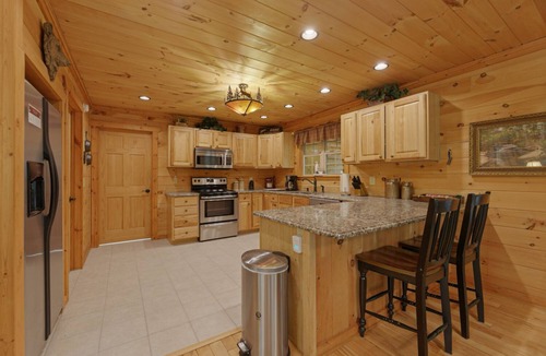 Sautee Nacoochee Cabin | Mountain Time - Luxurious rustic lodge