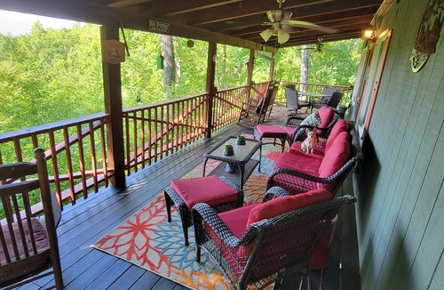 Sylva Cabin | Mountain Top Cabin with a View that is Centrally Located in Western Carolina.