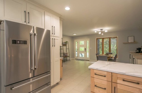 Maggie Valley House | Mountain View 3BR w Sunroom Close to Ski Trails