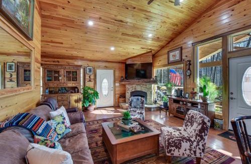 Clayton House | Mountain-View Cabin ~ 2 Mi to Downtown Clayton!