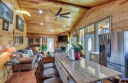 Clayton House | Mountain-View Cabin ~ 2 Mi to Downtown Clayton!