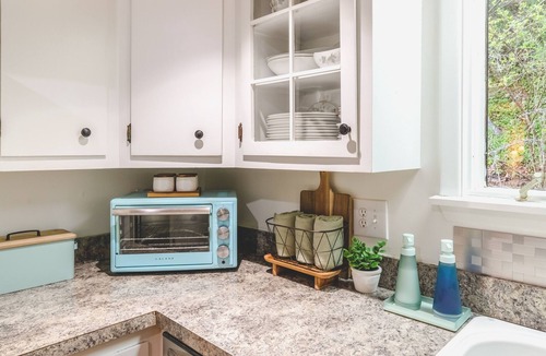 Franklin Cabin | Mountain View Cabin, All King Beds, Garage w/Paved Drive, One Floor