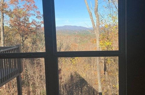 Lakemont House | Mountain views, game room, hot tub , king bed
