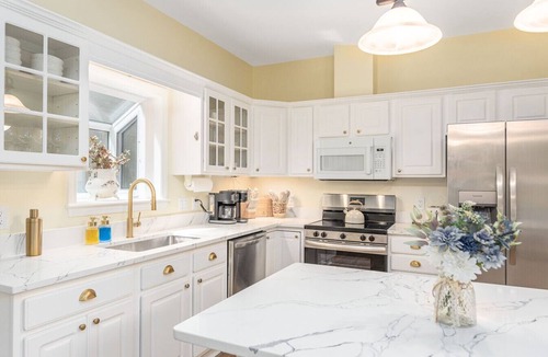 Swannanoa Apartment | Mountain Vista Retreat Stunning Views ~ Hot Tub Asheville Black Mtn